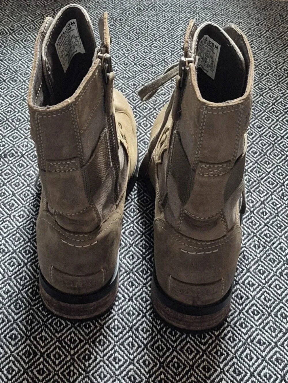Sorel Emilie Conquest Waterproof Boots Size 8